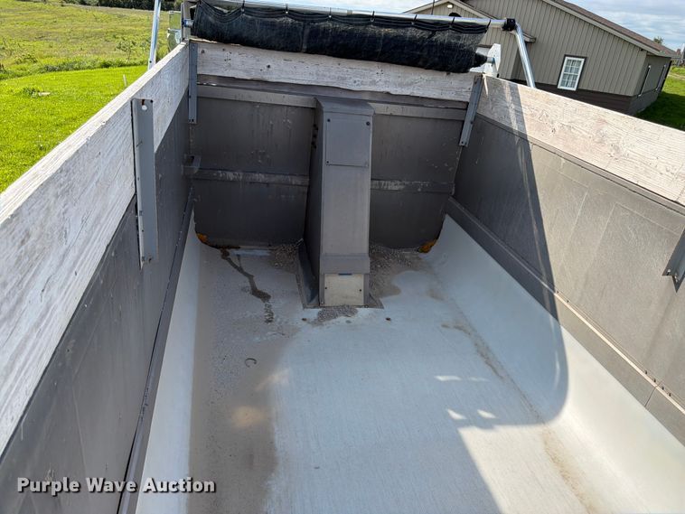 image for item FK3094 1994 International 9300 dump truck