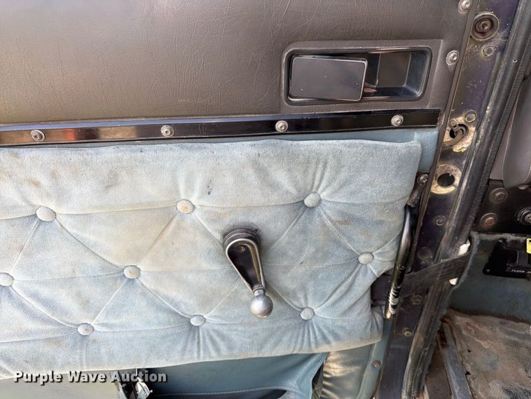 image for item FK3094 1994 International 9300 dump truck