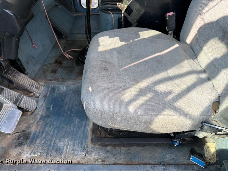 image for item FK3094 1994 International 9300 dump truck