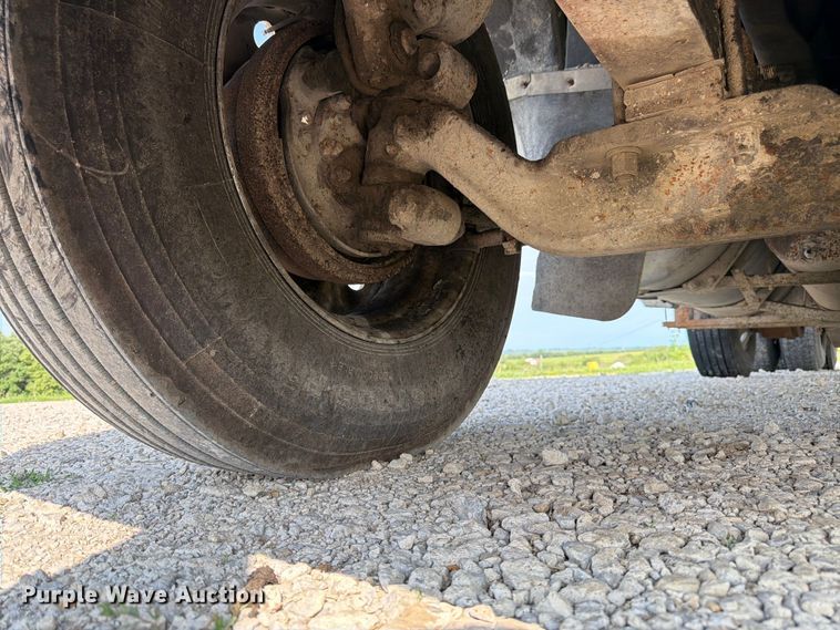 image for item FK3094 1994 International 9300 dump truck