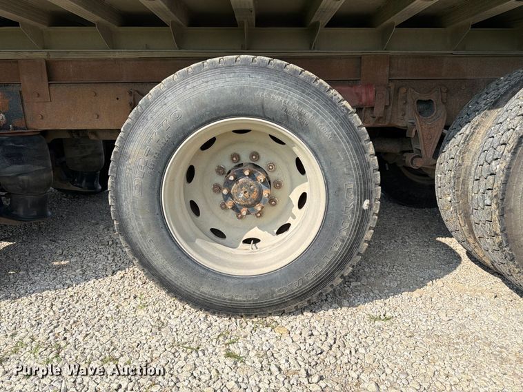 image for item FK3094 1994 International 9300 dump truck