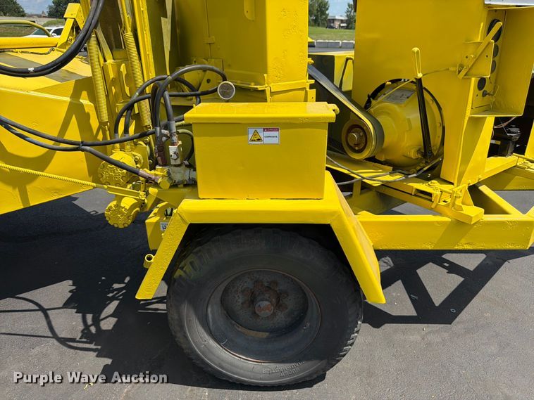 image for item FK3155 Bandit wood chipper