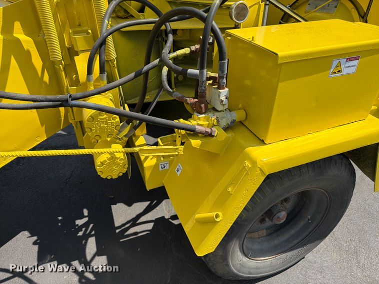 image for item FK3155 Bandit wood chipper