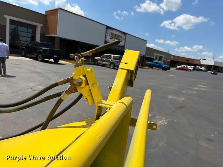 image for item FK3155 Bandit wood chipper