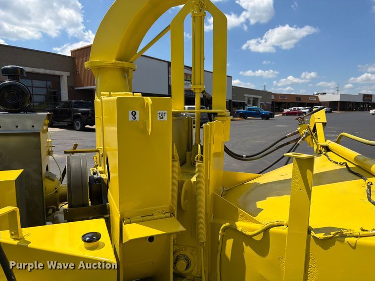 image for item FK3155 Bandit wood chipper