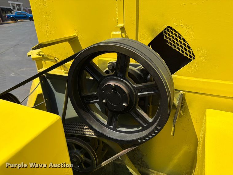 image for item FK3155 Bandit wood chipper