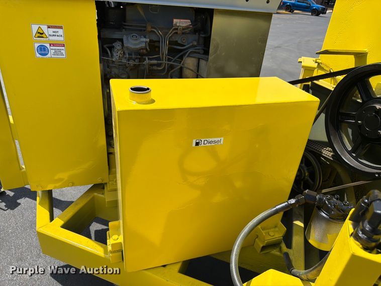 image for item FK3155 Bandit wood chipper