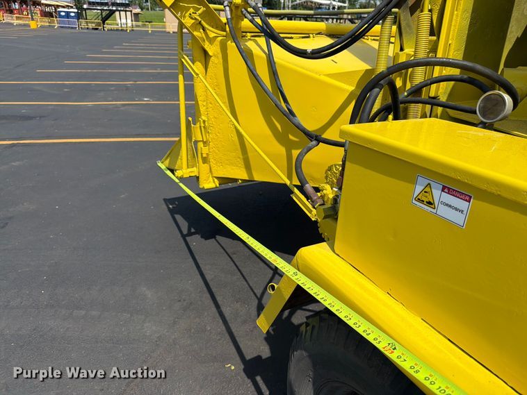 image for item FK3155 Bandit wood chipper