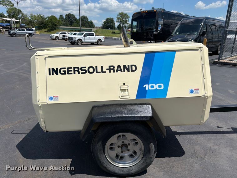image for item FK3157 1996 Ingersoll Rand P100WD air compressor