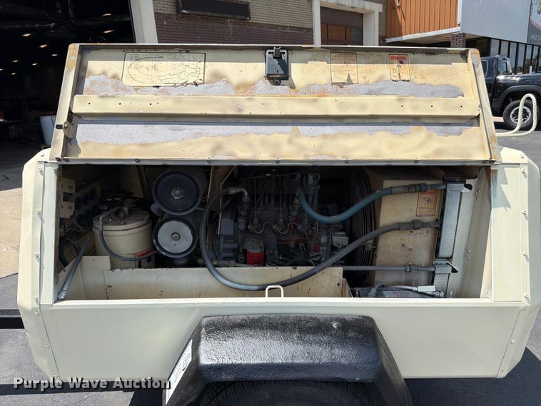 image for item FK3157 1996 Ingersoll Rand P100WD air compressor