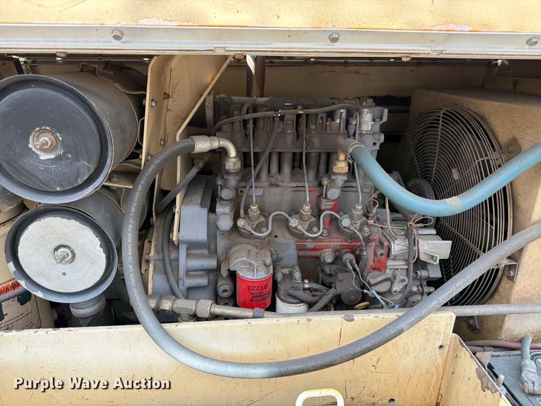 image for item FK3157 1996 Ingersoll Rand P100WD air compressor