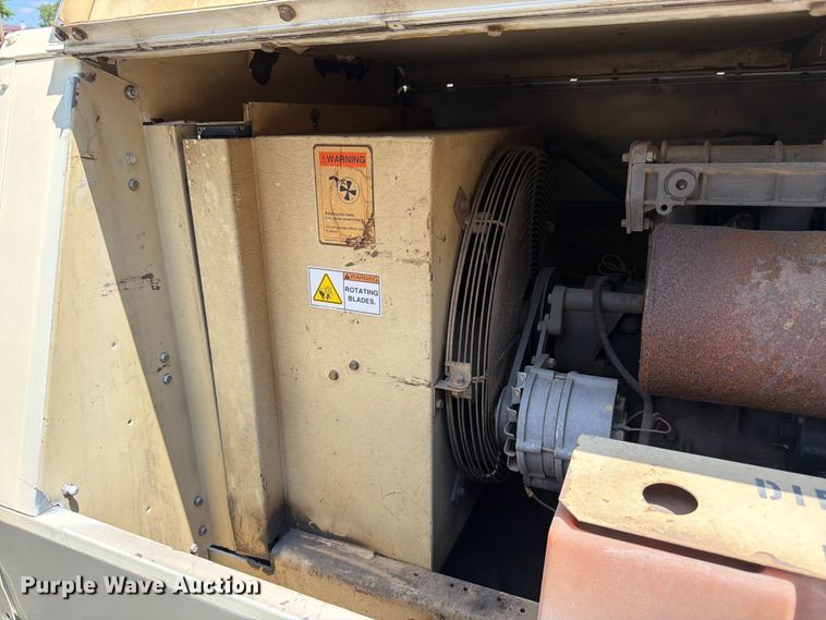 image for item FK3157 1996 Ingersoll Rand P100WD air compressor