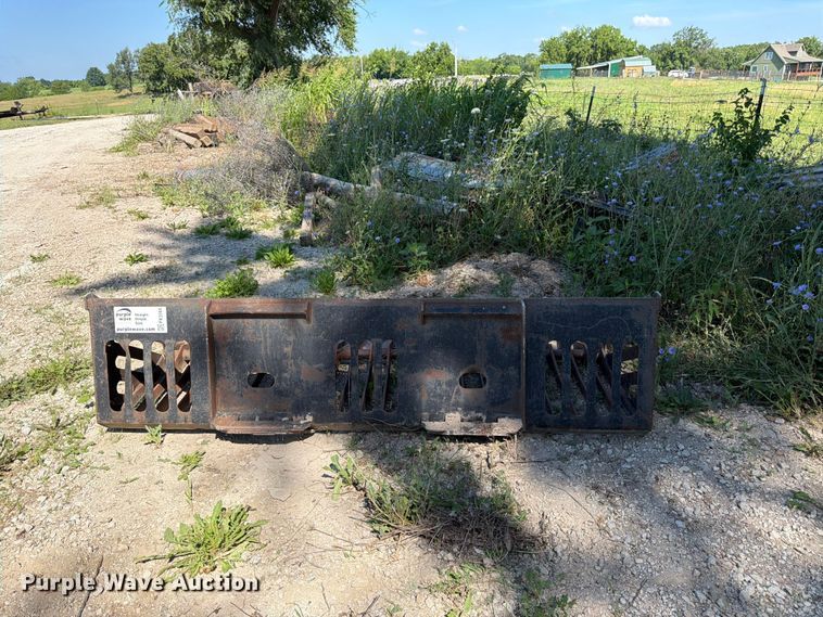 image for item FK3164 Skid steer rock bucket