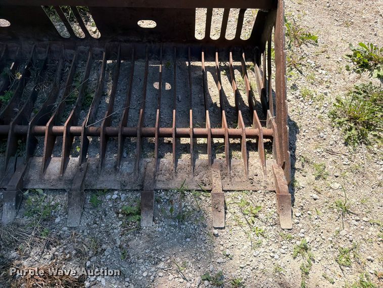 image for item FK3164 Skid steer rock bucket