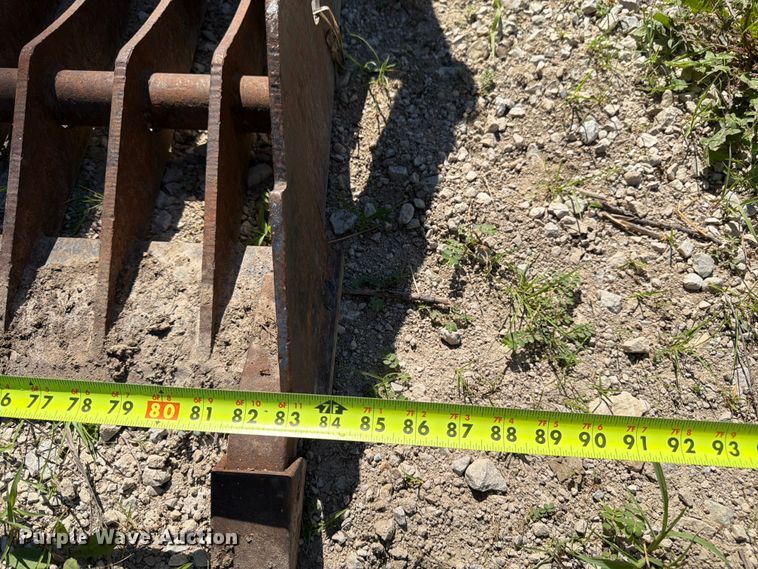image for item FK3164 Skid steer rock bucket
