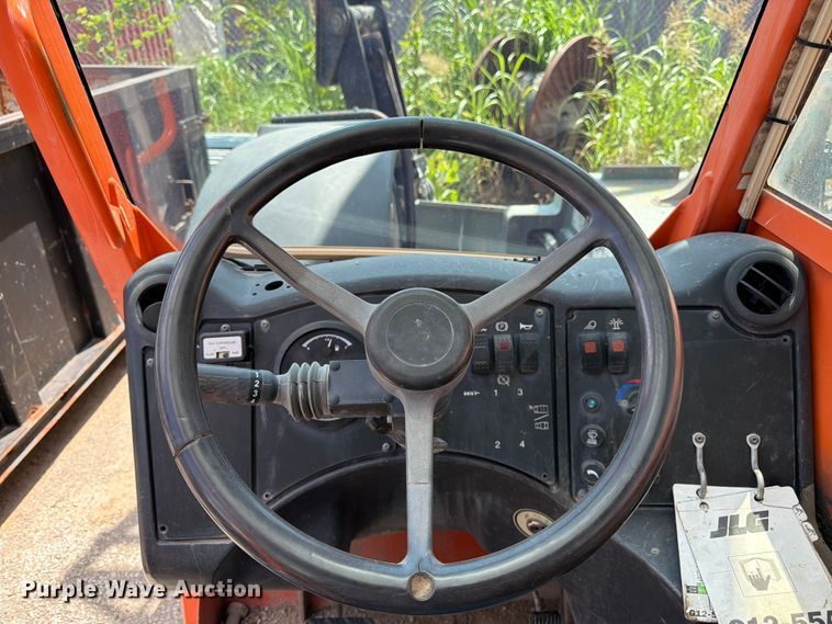 image for item FK3165 2011 JLG G12-55A telehandler