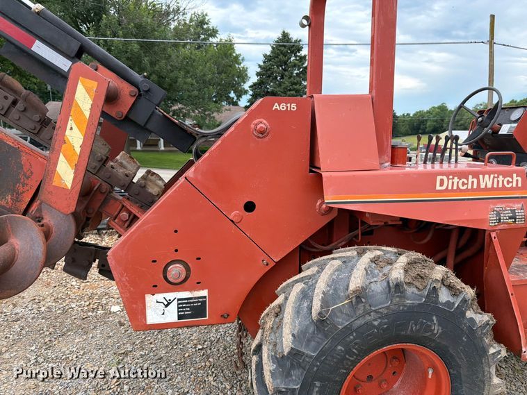 image for item FK3181 Ditch Witch 6510 trencher