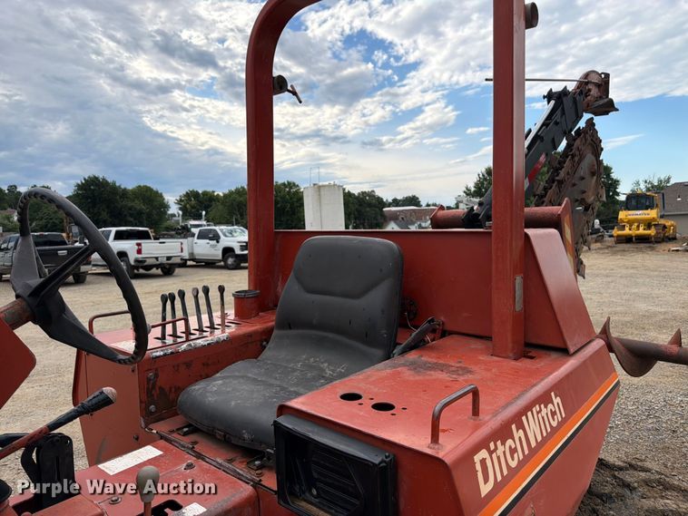 image for item FK3181 Ditch Witch 6510 trencher