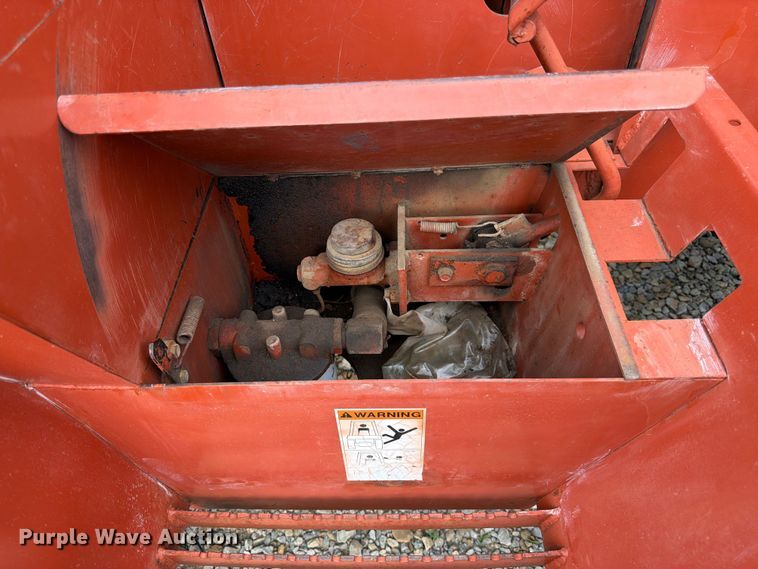 image for item FK3181 Ditch Witch 6510 trencher