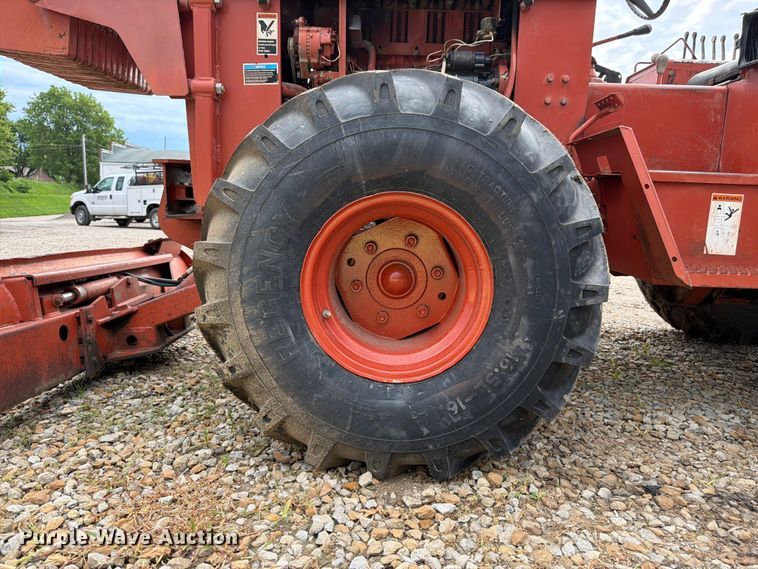 image for item FK3181 Ditch Witch 6510 trencher