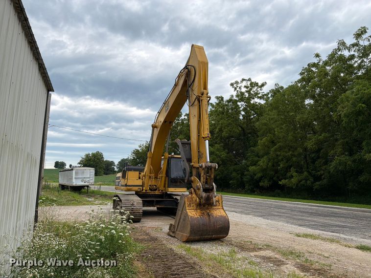 image for item FK3183 1993 Caterpillar 330L excavator