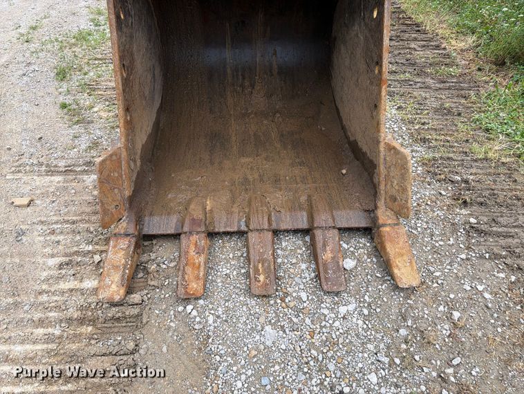 image for item FK3183 1993 Caterpillar 330L excavator