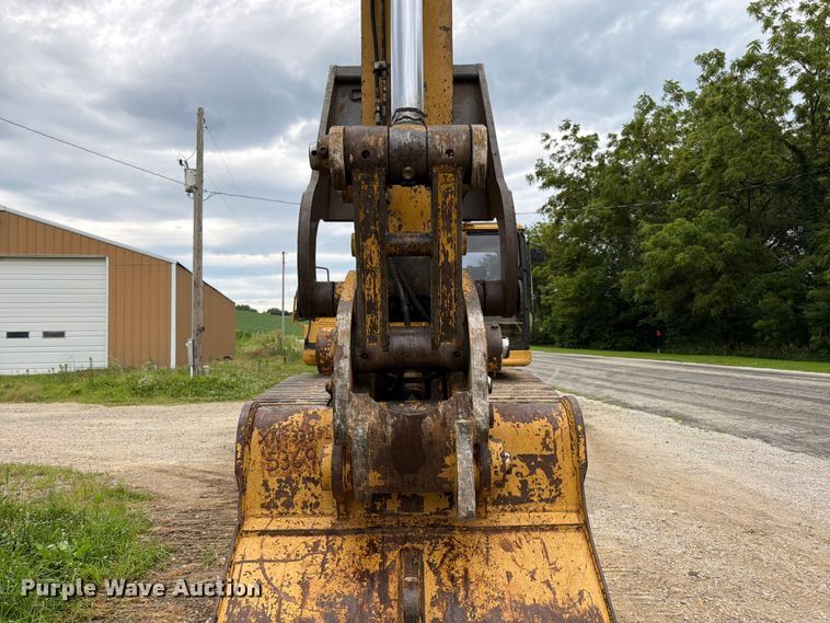 image for item FK3183 1993 Caterpillar 330L excavator