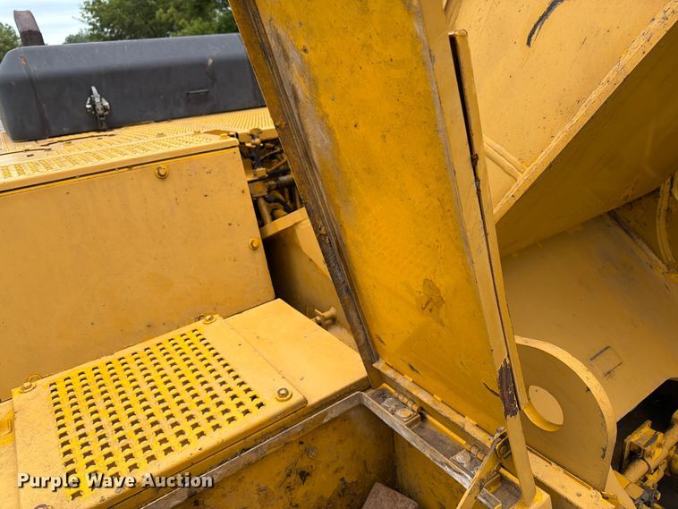 image for item FK3183 1993 Caterpillar 330L excavator