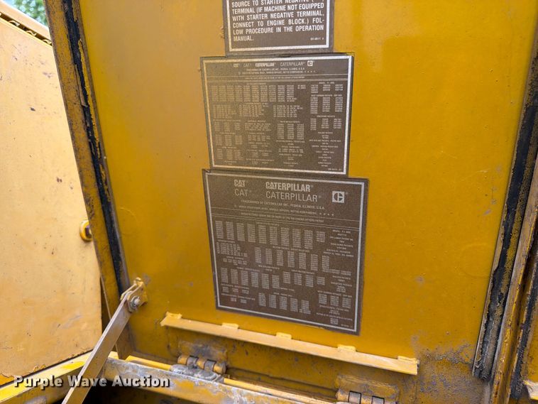 image for item FK3183 1993 Caterpillar 330L excavator