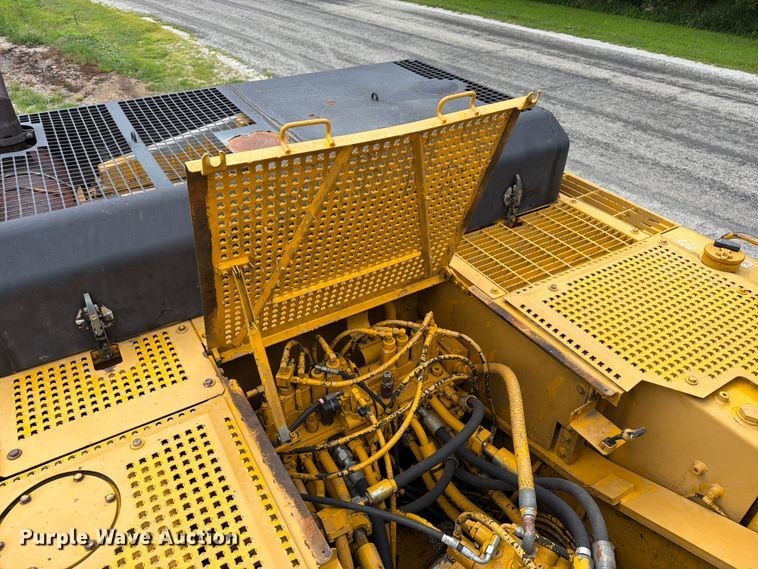 image for item FK3183 1993 Caterpillar 330L excavator