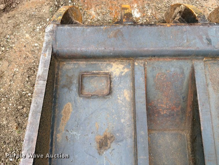 image for item FK3183 1993 Caterpillar 330L excavator