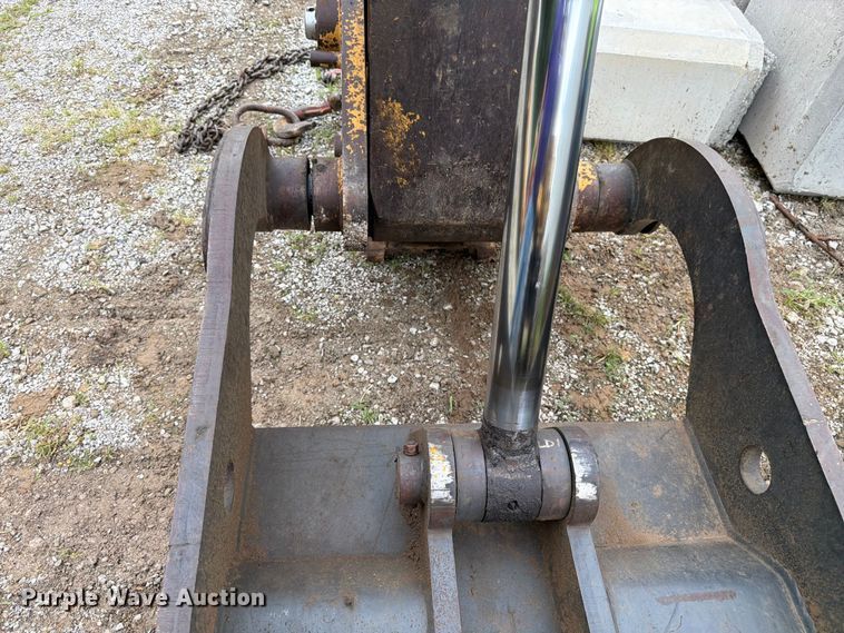 image for item FK3183 1993 Caterpillar 330L excavator