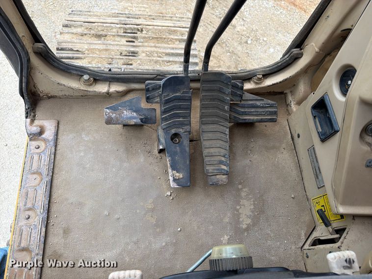 image for item FK3183 1993 Caterpillar 330L excavator