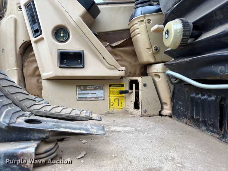 image for item FK3183 1993 Caterpillar 330L excavator
