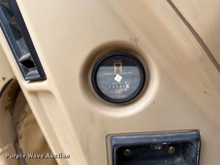 image for item FK3183 1993 Caterpillar 330L excavator