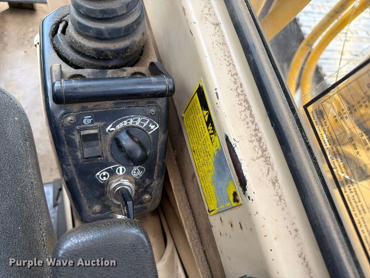image for item FK3183 1993 Caterpillar 330L excavator