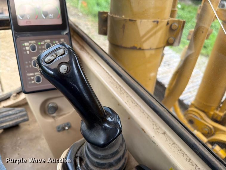 image for item FK3183 1993 Caterpillar 330L excavator