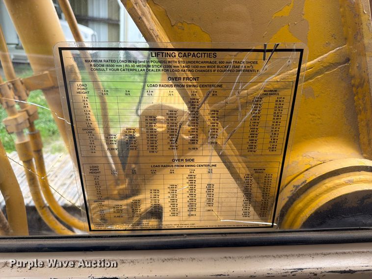 image for item FK3183 1993 Caterpillar 330L excavator
