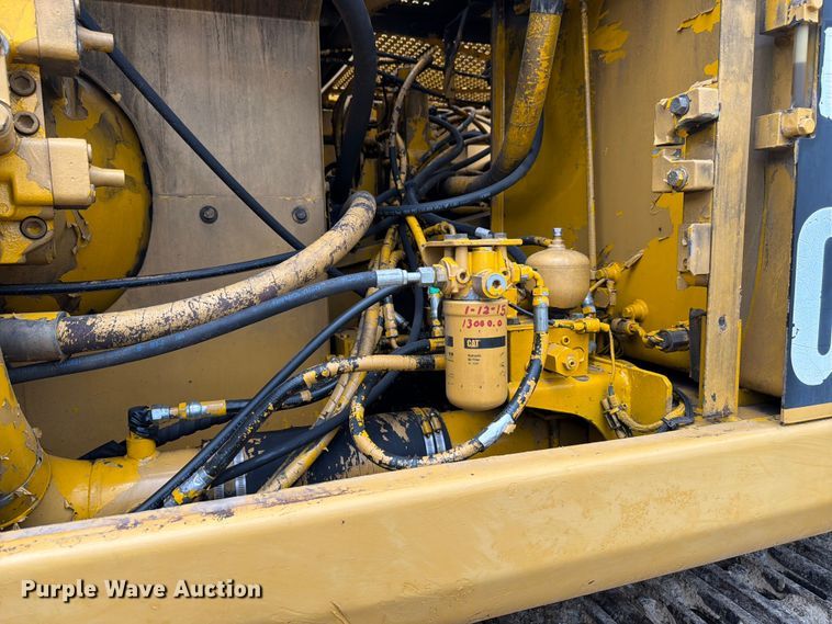 image for item FK3183 1993 Caterpillar 330L excavator