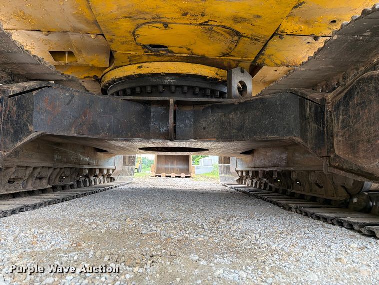 image for item FK3183 1993 Caterpillar 330L excavator