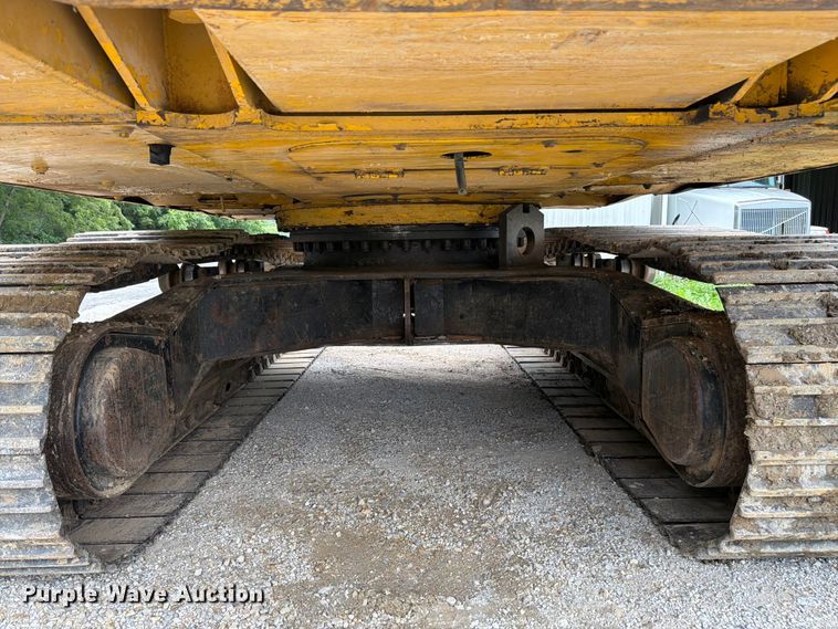 image for item FK3183 1993 Caterpillar 330L excavator