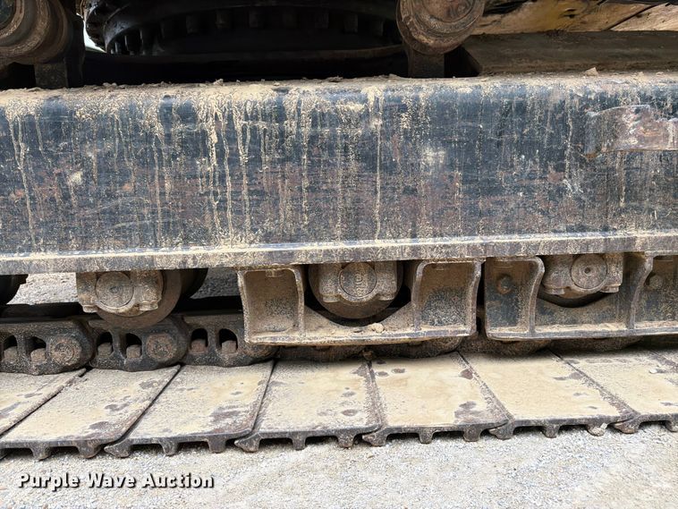 image for item FK3183 1993 Caterpillar 330L excavator