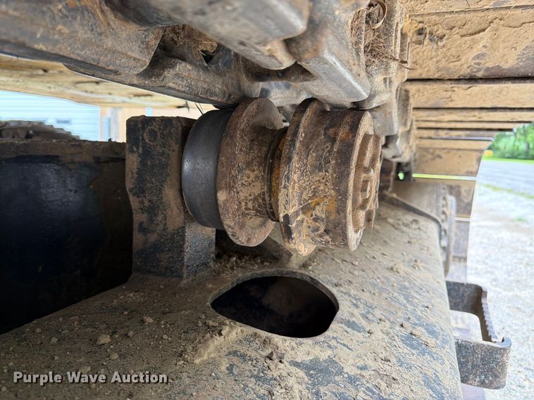 image for item FK3183 1993 Caterpillar 330L excavator