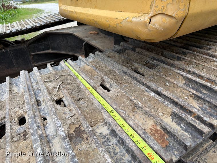 image for item FK3183 1993 Caterpillar 330L excavator