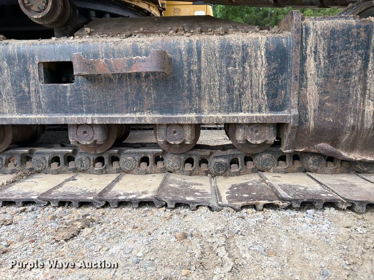 image for item FK3183 1993 Caterpillar 330L excavator