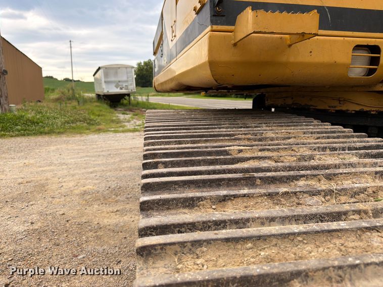 image for item FK3183 1993 Caterpillar 330L excavator