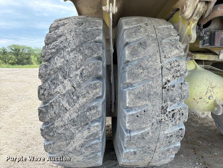 image for item FK3184 1997 Eucid R65 haul truck