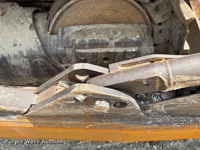 image for item FK3185 2011 John Deere 1050J dozer