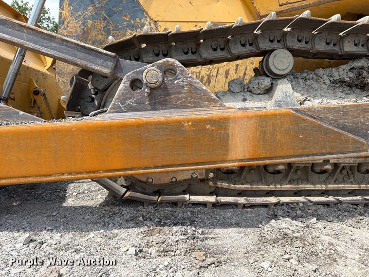 image for item FK3185 2011 John Deere 1050J dozer