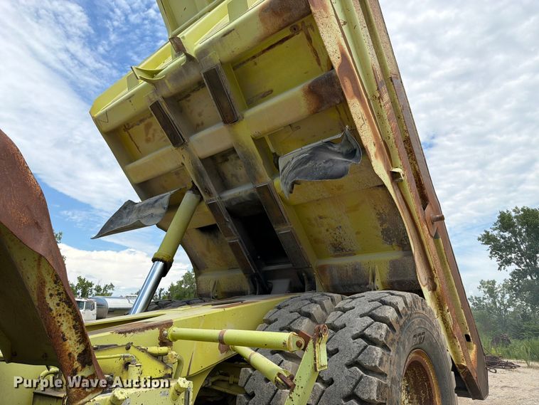 image for item FK3186 1997 Euclid R65 haul truck